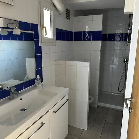 Appartement Duplex 5 Min De La Mer, Piscine *